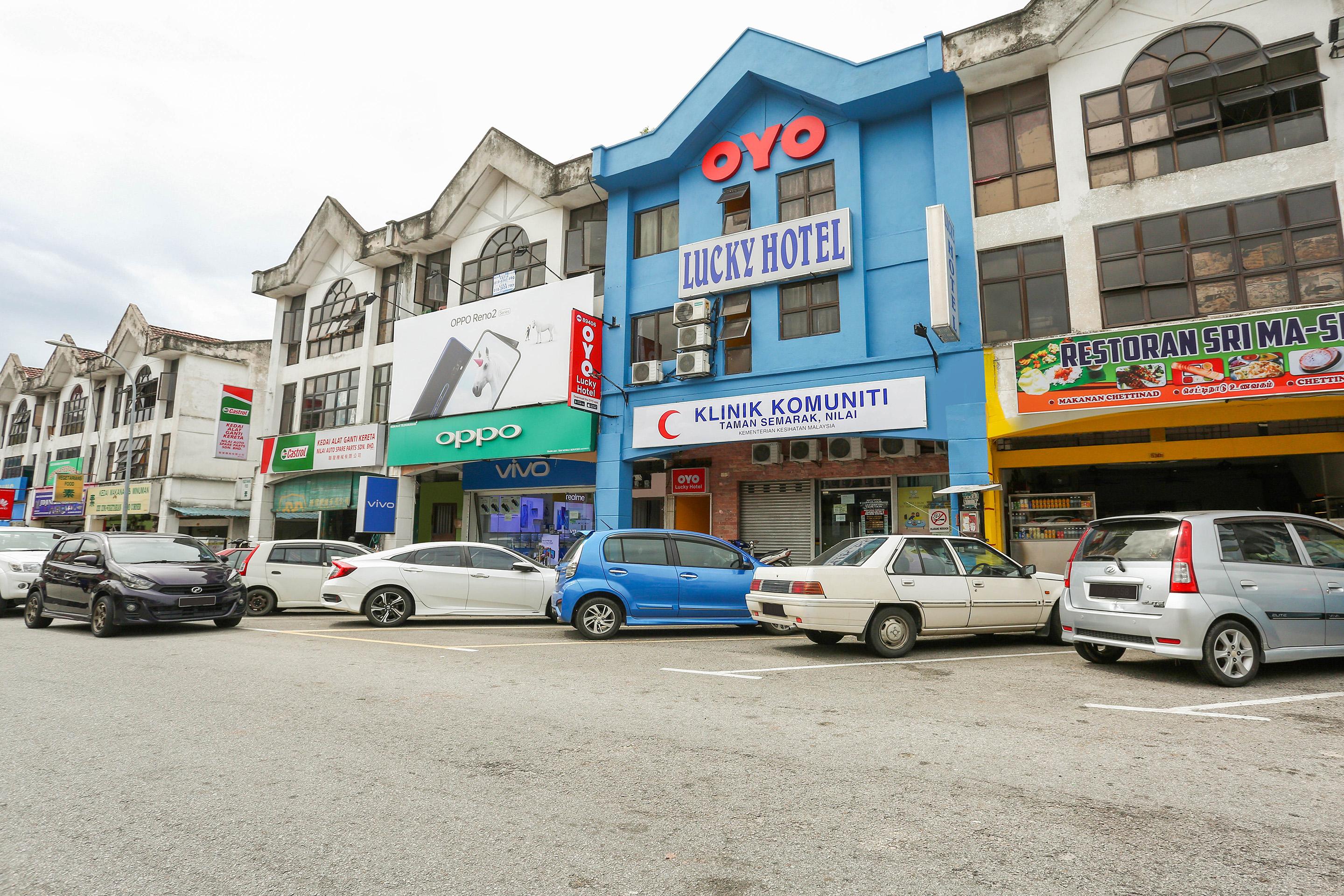 Lucky Budget Hotel @ Nilai Exterior photo