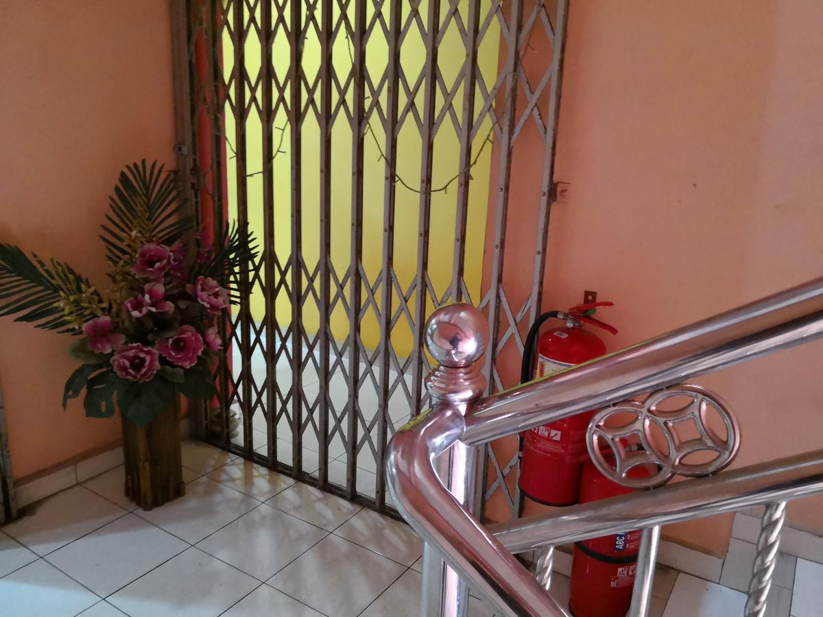 Lucky Budget Hotel @ Nilai Exterior photo